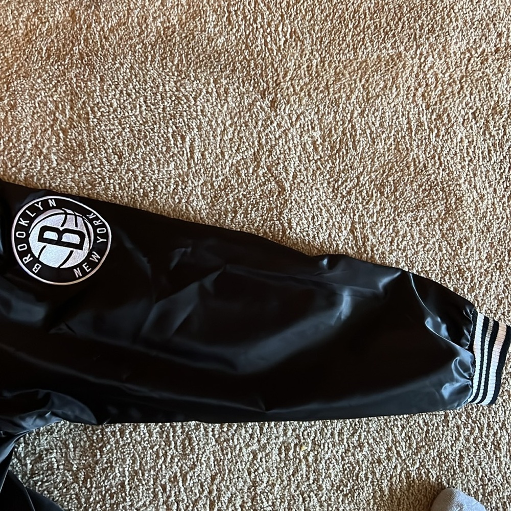 NBA Official Merchandise Black Jacket size 6XL - Picture 3 of 6